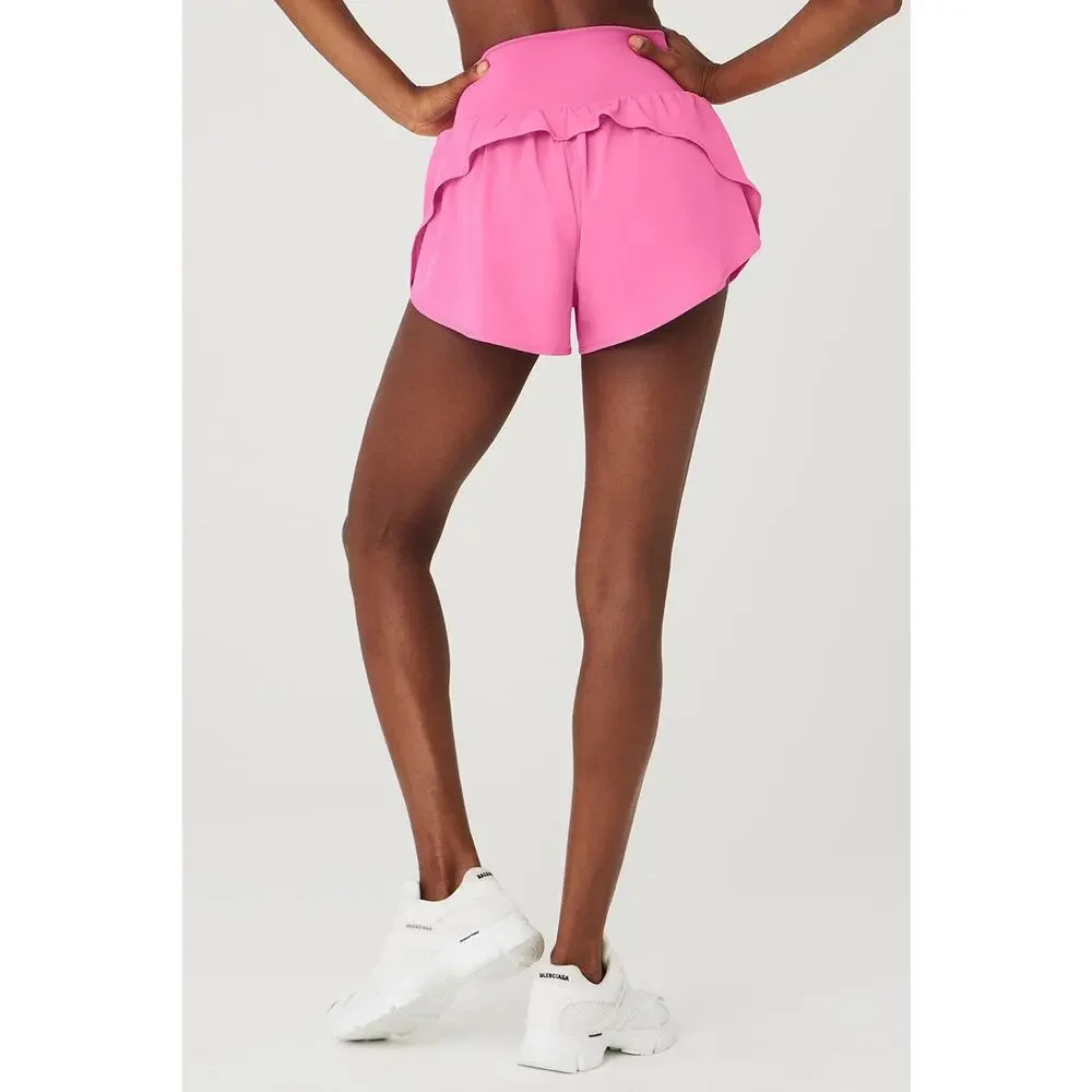 Alo Yoga Gold Medal Short - L